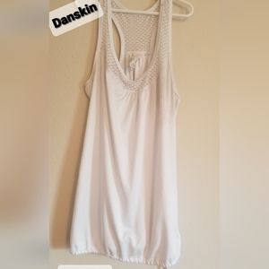 Danskin medium workout tank